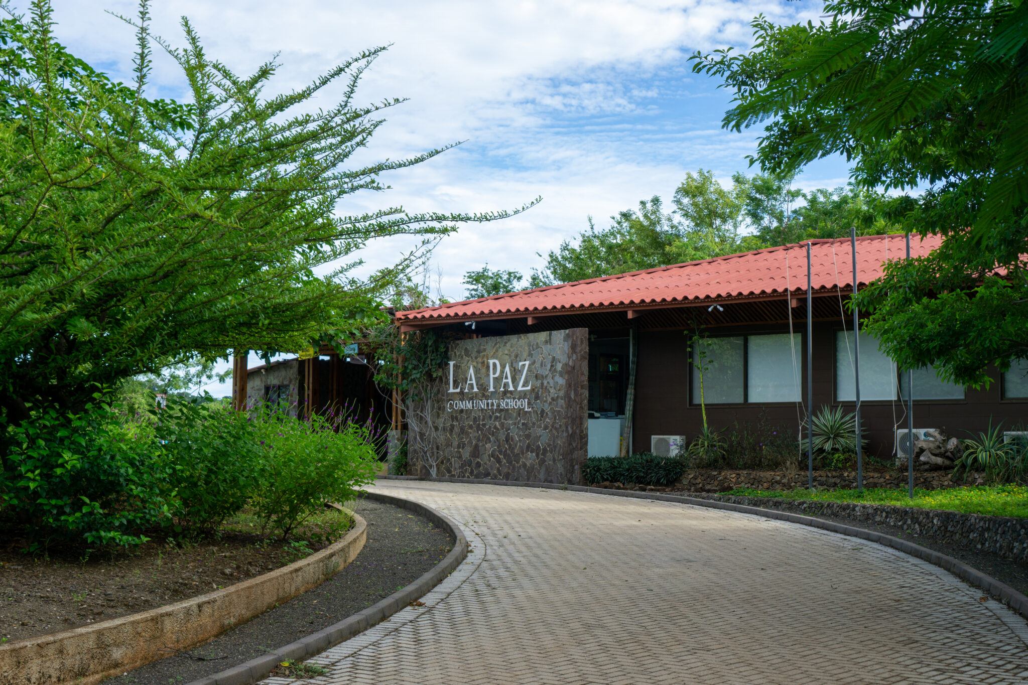 La Paz Community School, Flamingo Guanacaste